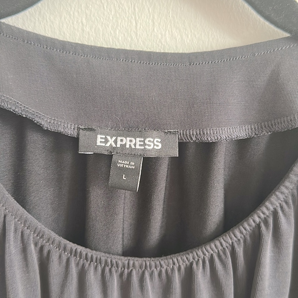 *Excellent Condition* Express Sleeveless Blouse, Sz. L - Picture 6 of 9